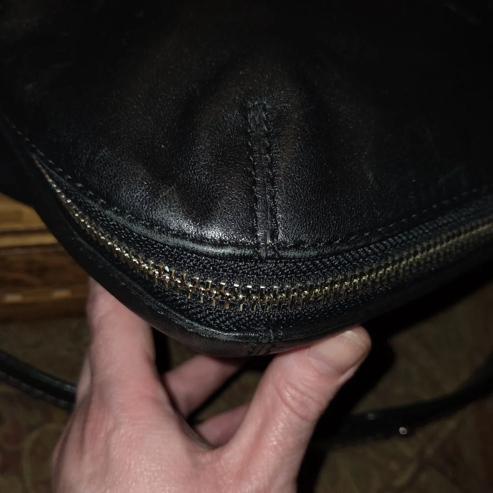 Coach Bonnie Foldover Bag 13380 Black Leather Shoulderbag MSRP $498 2008 EUC - Picture 16 of 16